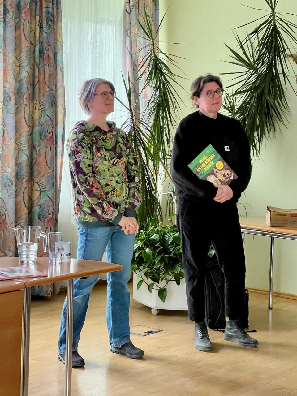 die zwei Autorinnen